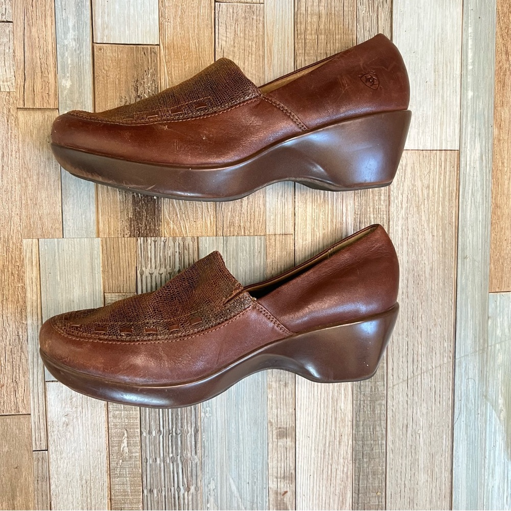 ARIAT Womens Shoes Brown Leather Slip On Wedges Slides Mules Clogs Size 6.5 - Picture 5 of 12